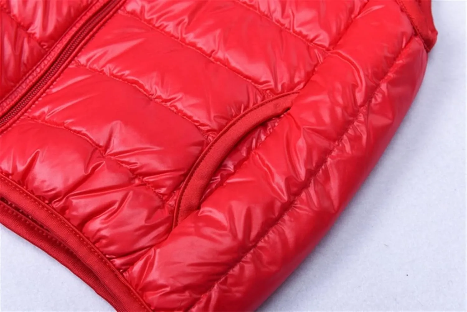 SK Studio Boys Girls' Light Weight Down Vest, Kids Lightweight Sleeveless Jacket, Boys Girls Puffer Down Vest