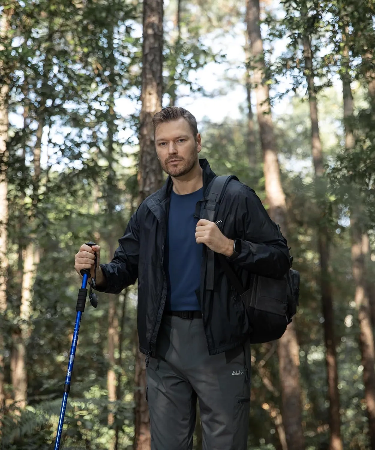 TRAILSIDE SUPPLY CO. Mens Windbreaker Jackets Lightweight Packable Jacket,Windproof and Dustproof